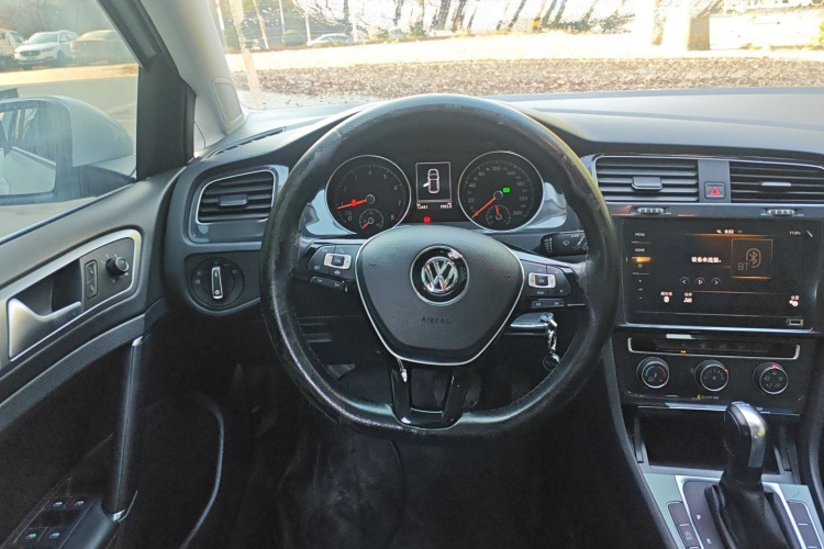 大众 高尔夫 2020款 280TSI DSG舒适型中控内饰13