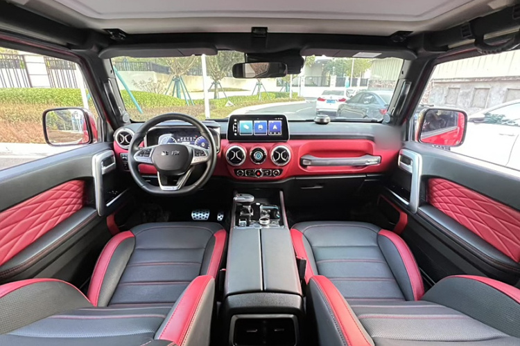 北京BJ40 2020款 2.0T 自动四驱致敬2020版侠客型中控内饰7003