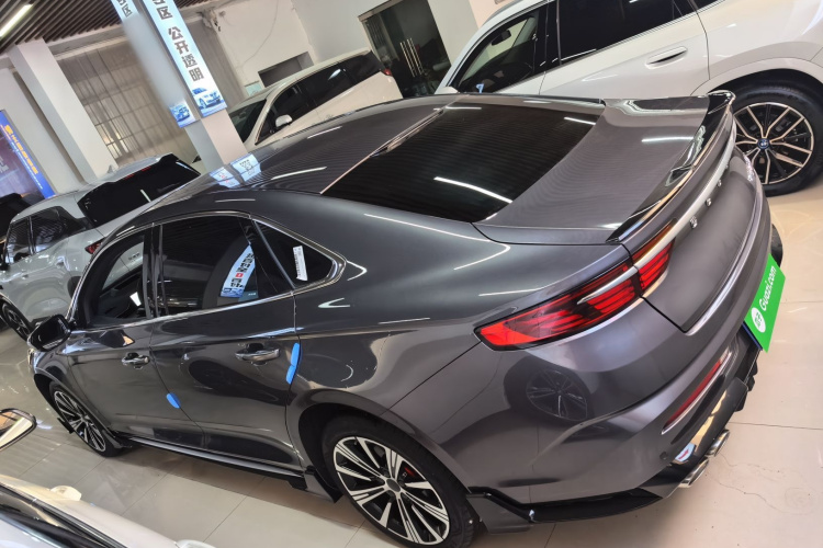 吉利汽车 星瑞 2025款 东方曜 2.0TD 望月版车身外观4