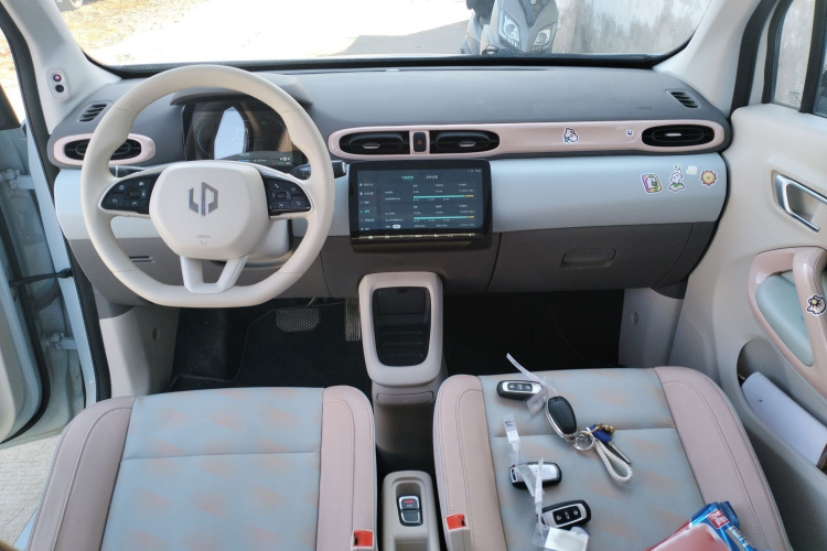 零跑汽车 零跑T03 2023款 403智享版中控内饰7002