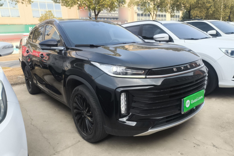 星途凌云 2023款 300T 两驱星耀版车身外观3