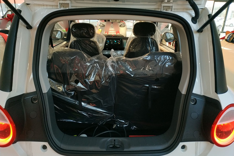 长安启源 长安Lumin 2025款 205km 香沁款机舱底盘23