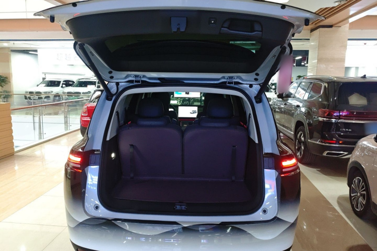 零跑汽车 零跑C16 2026款 增程 280激光雷达智尊版 6座局部细节23