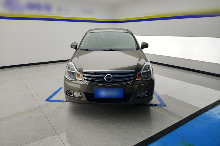 日产 轩逸 2018款 经典 1.6XE CVT舒适版车身外观2