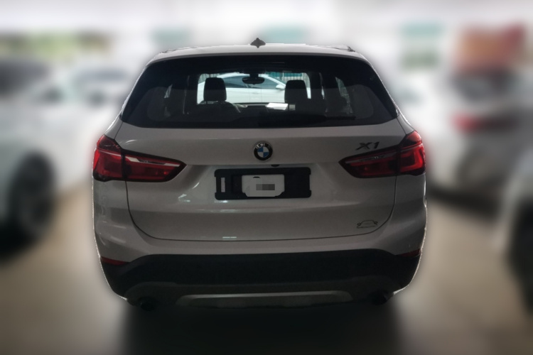 宝马X1 2018款 sDrive20Li 领先型车身外观6