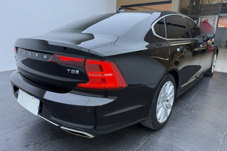 沃尔沃S90 2020款 改款 T5 智逸豪华版车身外观6005