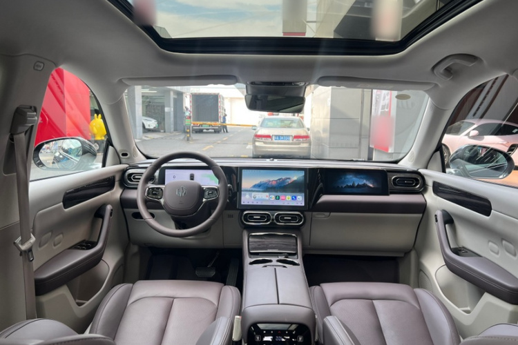 零跑汽车 零跑C11 2023款 增程 285智享版中控内饰7001