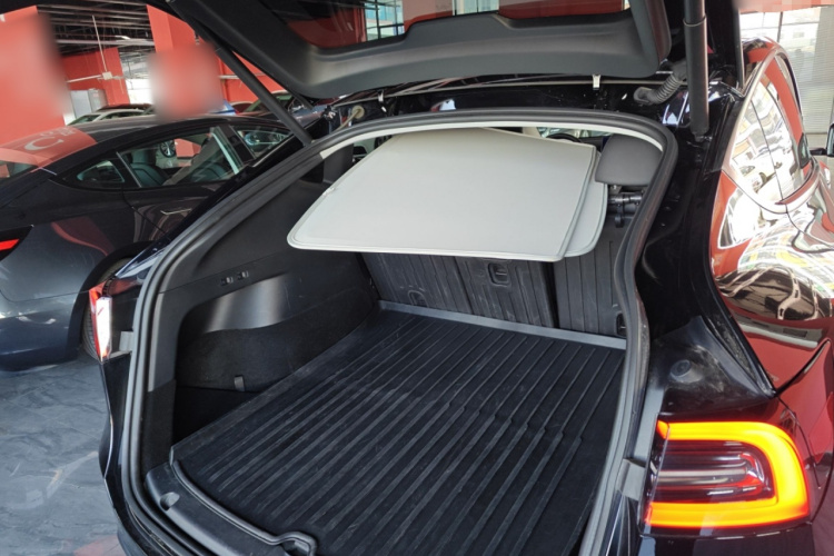 特斯拉 Model Y 2022款 改款 后轮驱动版局部细节23