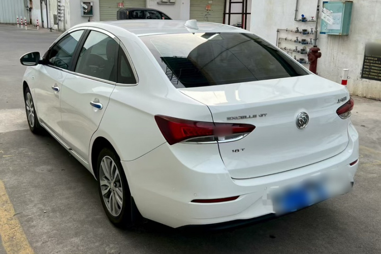 别克 英朗 2018款 18T 自动精英型车身外观6003