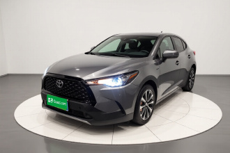 丰田 卡罗拉锐放 2024款 2.0L 智能电混双擎 先锋版