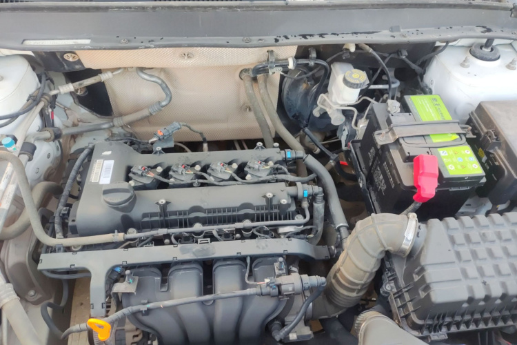 奇瑞 瑞虎5x 2019款 HERO 1.5L 手动时尚版机舱底盘24