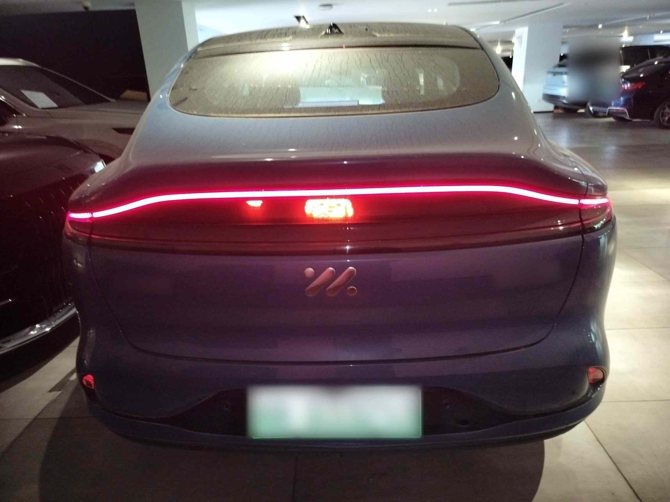 智己汽车 智己LS6 2025款 灵蜥智驾版(3)