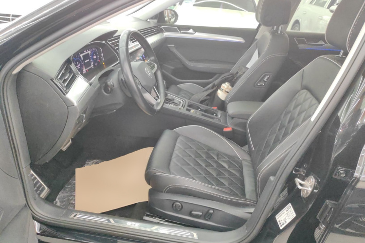 大众 迈腾GTE插电混动 2022款 GTE 豪华型局部细节19