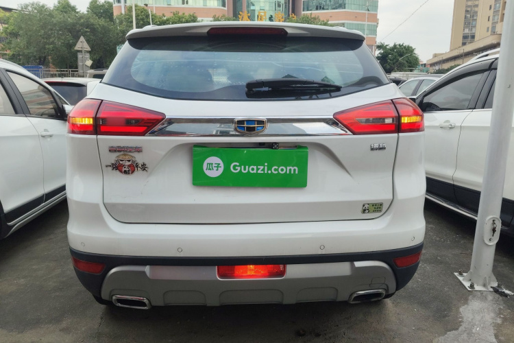 吉利汽车 博越 2016款 2.0L 手动智尚型车身外观6004