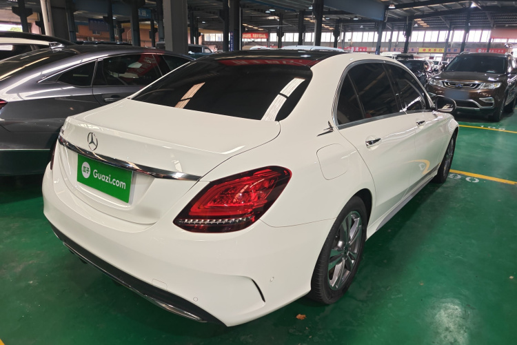 奔驰C级 2021款 C 200 L 时尚型运动版车身外观7