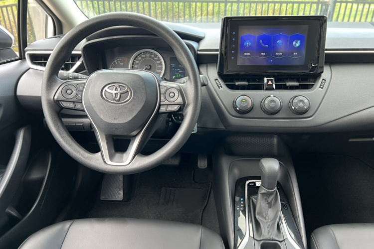 丰田 卡罗拉 2021款 TNGA 1.5L CVT先锋版中控内饰7006