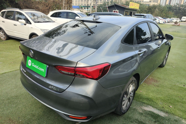 别克 威朗 2022款 Pro 533T 乐享版车身外观7