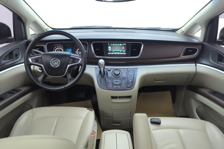 别克GL8 2018款 28T 豪华型 国VI中控内饰12