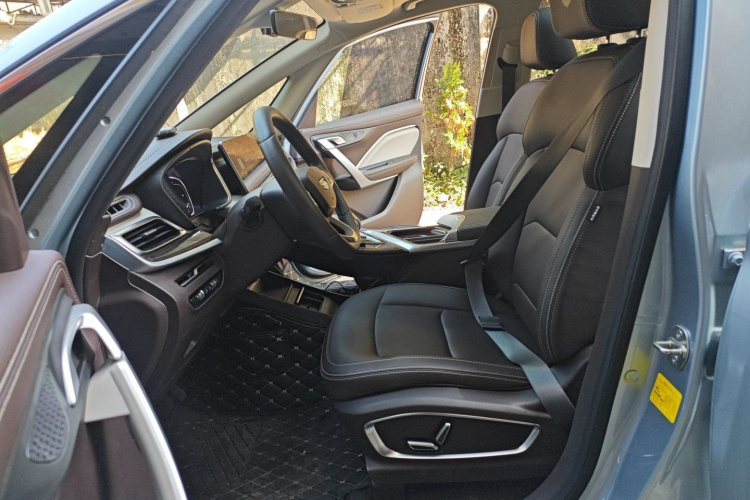 吉利汽车 嘉际 2021款 1.8TD DCT豪华型局部细节19