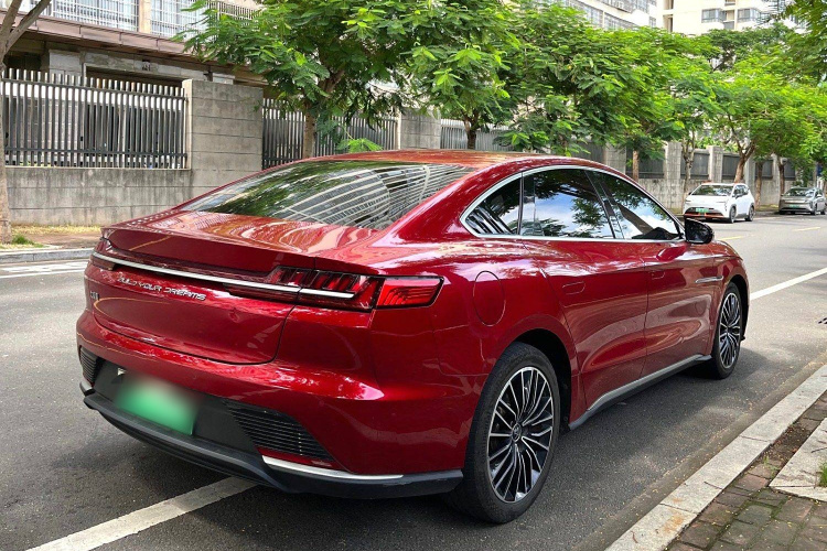 比亚迪 汉 2021款 EV 标准续航版豪华型车身外观6003