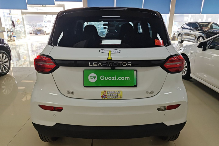 零跑汽车 零跑T03 2025款 310舒享版车身外观6