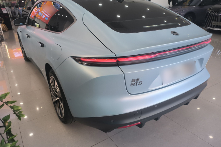 蔚来ET5 2022款 75kWh车身外观6003