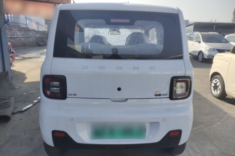 吉利银河 熊猫 2025款 210km 元气熊车身外观6