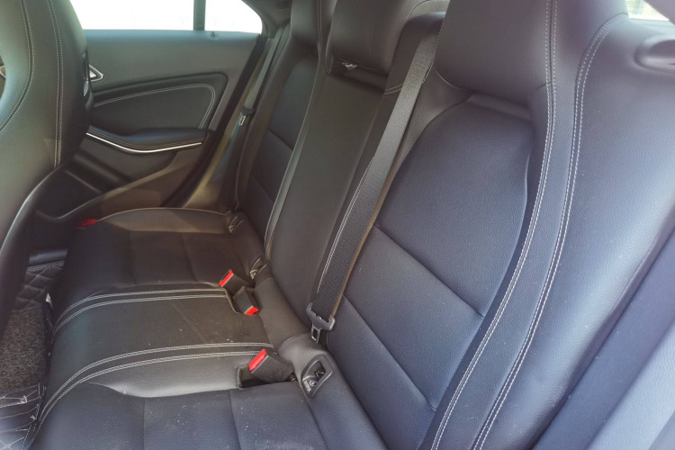 奔驰CLA 2018款 CLA 200 动感型中控内饰7004