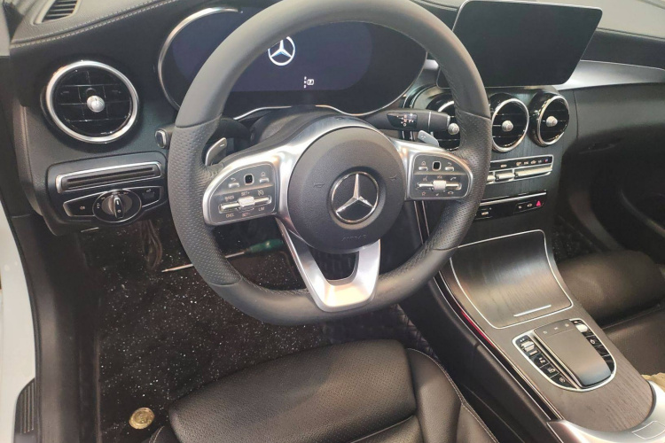 奔驰C级 2021款 C 200 L 时尚型运动版中控内饰13