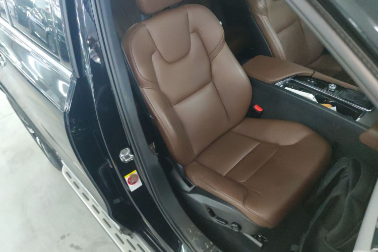 沃尔沃XC90 2020款 T5 智行豪华版 5座局部细节41