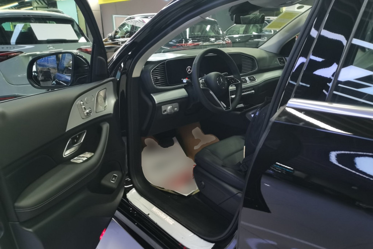 奔驰GLE轿跑 2024款 GLE 350 4MATIC 轿跑SUV 时尚型中控内饰19