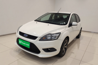 福特 福克斯 2013款 两厢经典 1.8L 自动基本型