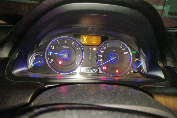 本田 歌诗图 2012款 2.4L 豪华版局部细节14