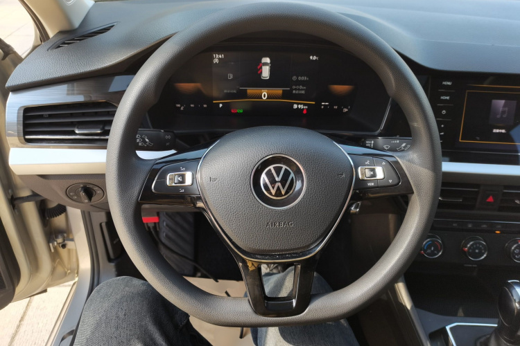 大众 朗逸 2021款 1.5L 自动舒适版中控内饰13