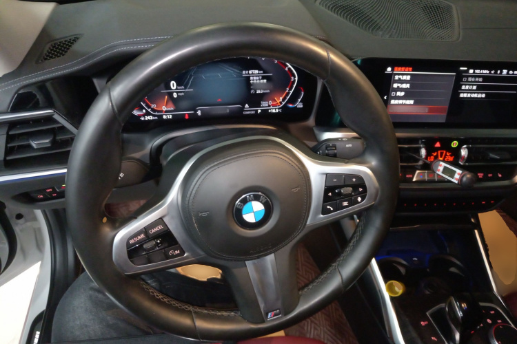 宝马3系 2022款 改款 325Li M运动套装中控内饰13