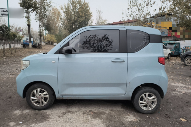 五菱汽车 宏光MINIEV 2020款 自在款 三元锂车身外观4