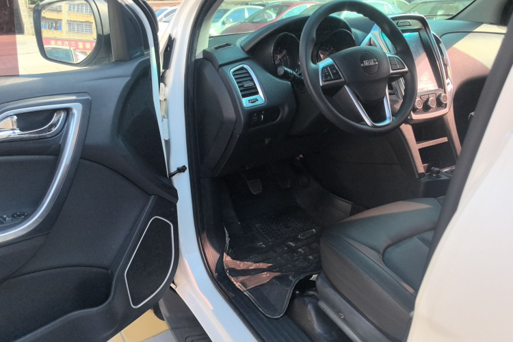 江铃 域虎3 2018款 2.5T柴油四驱豪华版长轴距中控内饰7003