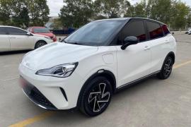 哪吒汽车 哪吒V 2022款 潮 400 Lite