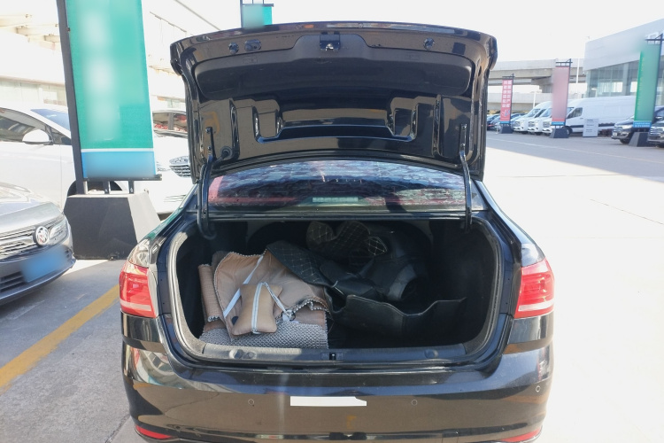 大众 朗逸 2017款 1.6L 自动风尚版局部细节23