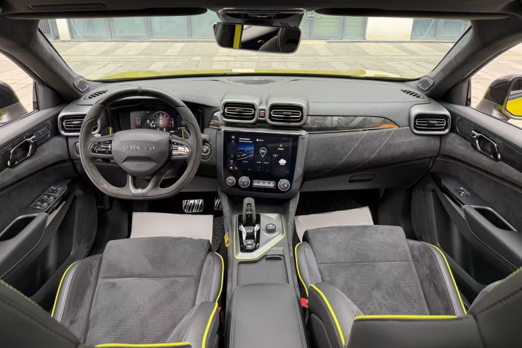 领克03 2020款 03+ 2.0TD 自动驭风版中控内饰7002