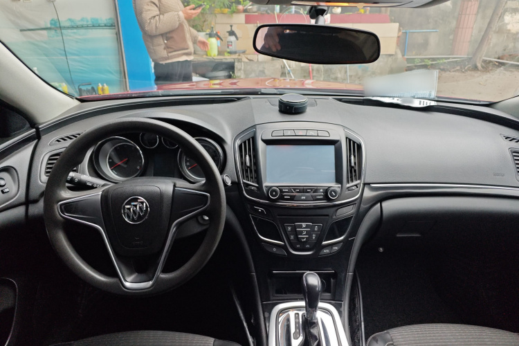 别克 君威 2015款 1.6T 领先技术型中控内饰12