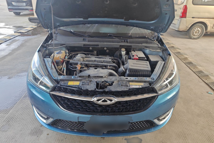 奇瑞 艾瑞泽5 2016款 1.5L 手动领锐版机舱底盘24