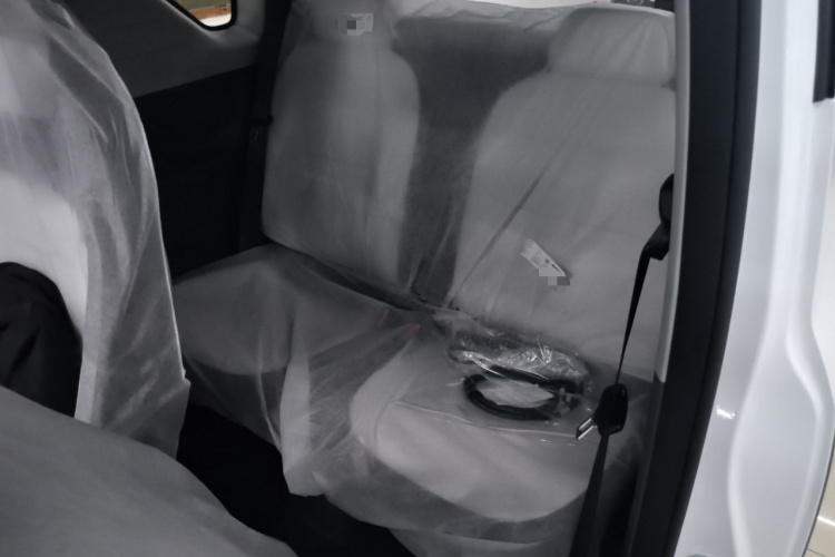 吉利银河 2025款 210km 熊猫卡丁中控内饰21