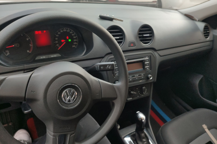 大众 捷达 2015款 质惠版 1.6L 自动时尚型中控内饰7002