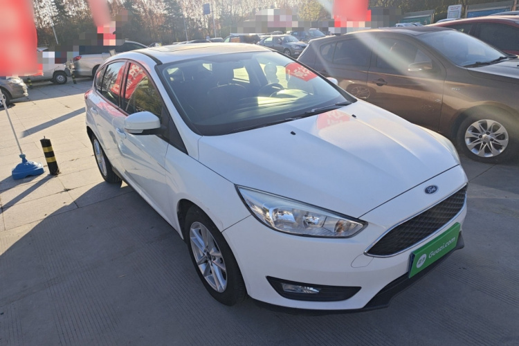 福特 福克斯 2018款 两厢经典 1.6L 自动风尚型智行版车身外观6002