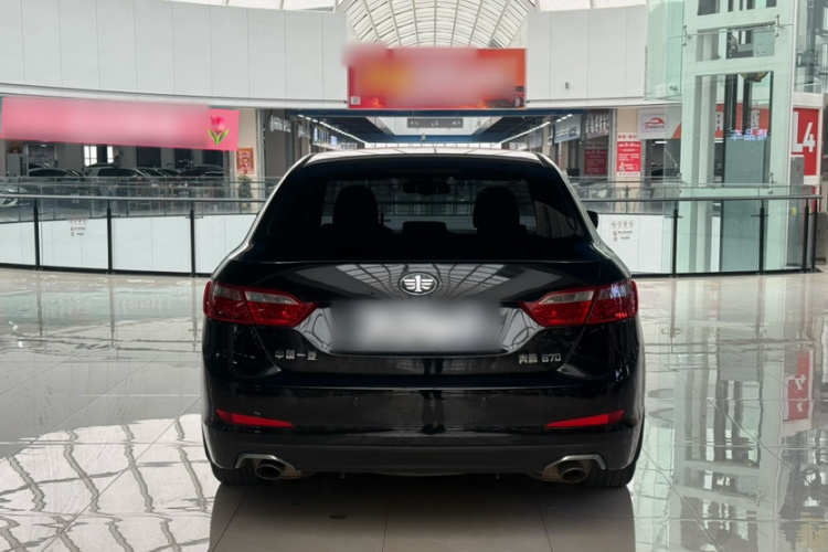 奔腾B70 2014款 2.0L 自动豪华型车身外观6006