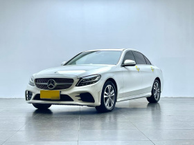 奔驰C级 2020款 改款 C 200 L 时尚型运动版
