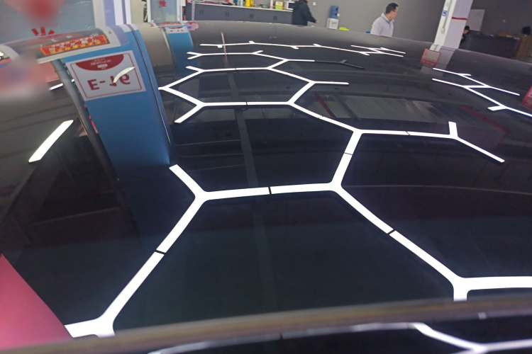 特斯拉 Model Y 2021款 标准续航后驱版局部细节57