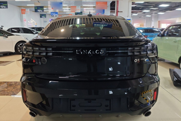 领克05 2020款 2.0TD 四驱劲Halo车身外观6004
