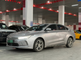 吉利几何A 2019款 高维标准续航立方版